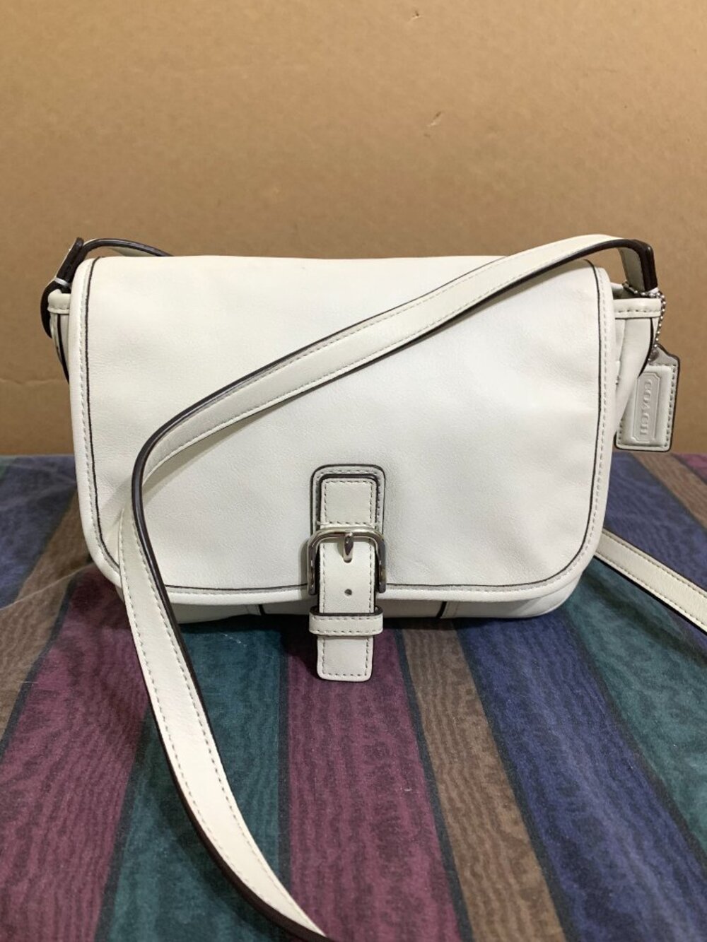 COACH HADLEY Small White Leather Buckle-Trim Field Bag Crossbody F29763